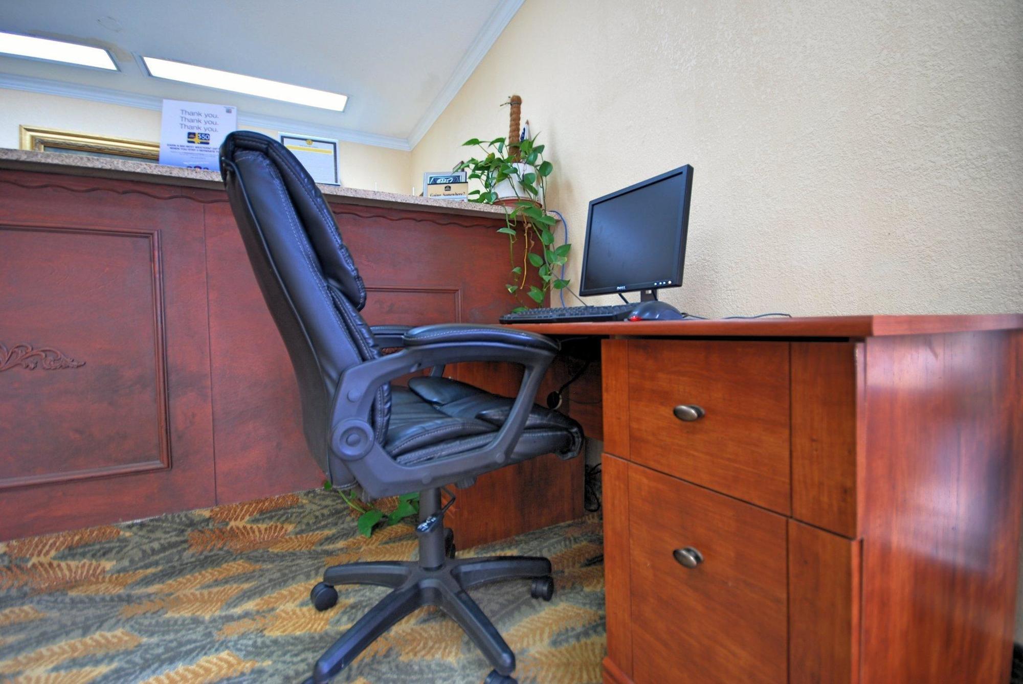 Americas Best Value Inn Killeen Ft Hood Екстер'єр фото